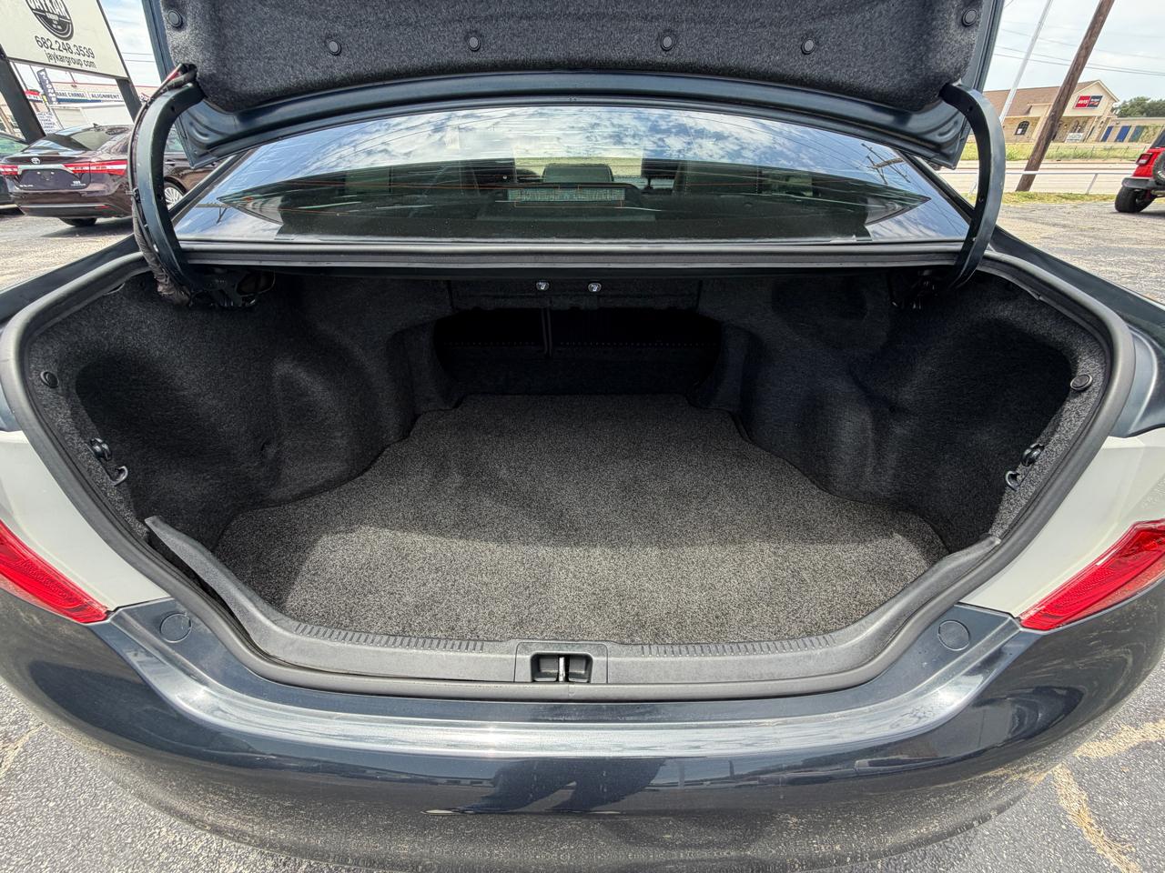 Toyota Camry SE 2013