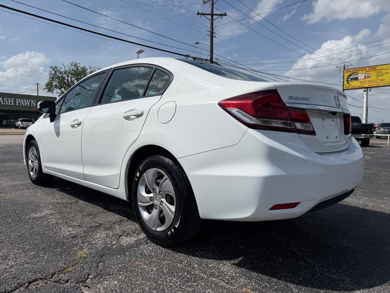 Honda Civic LX Sedan AT 2015