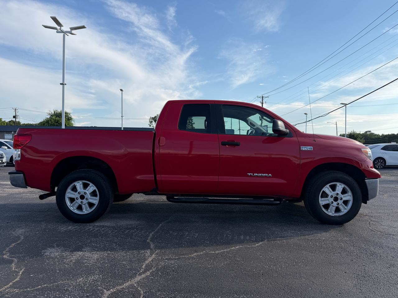 Toyota Tundra Tundra-Grade 5.7L Double Cab 2WD 2010