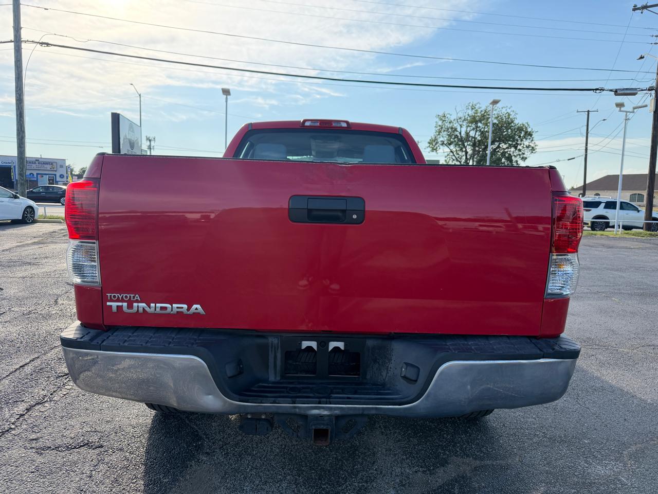 Toyota Tundra Tundra-Grade 5.7L Double Cab 2WD 2010