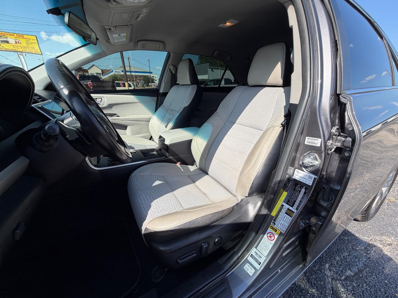 Toyota Camry SE 2015