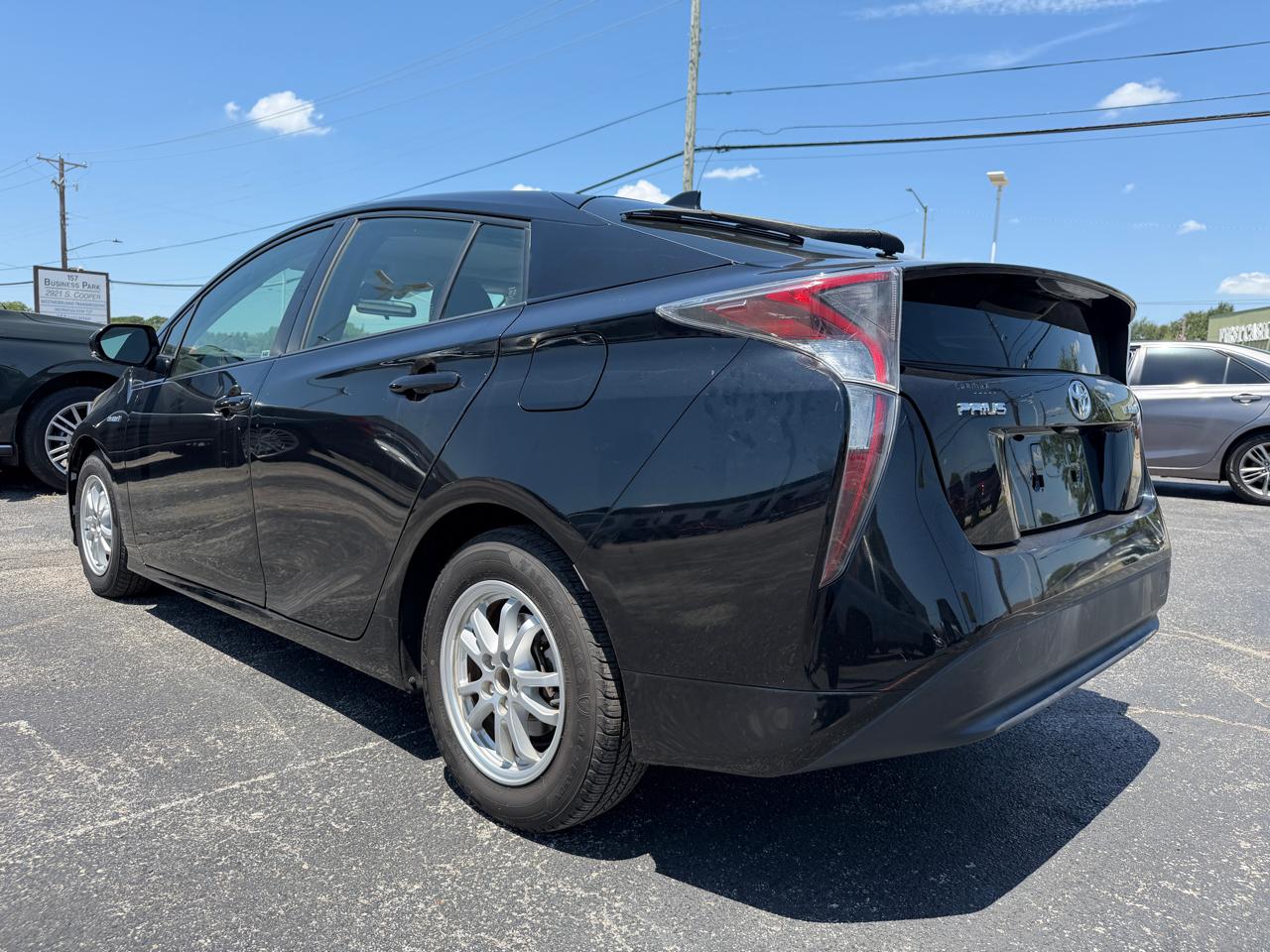 Toyota Prius Two Eco 2016