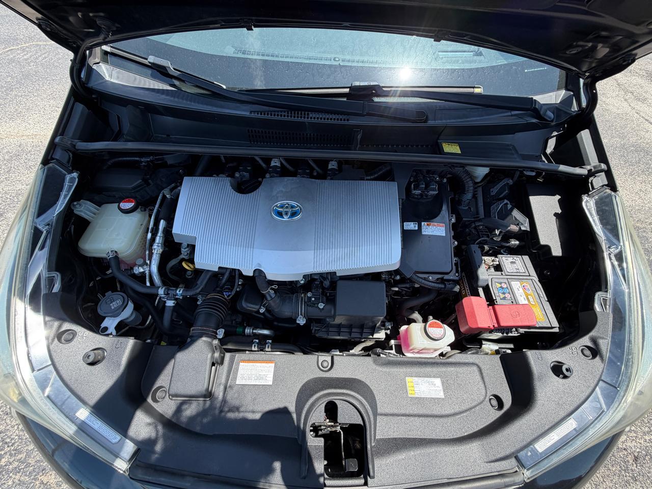 Toyota Prius Two Eco 2016