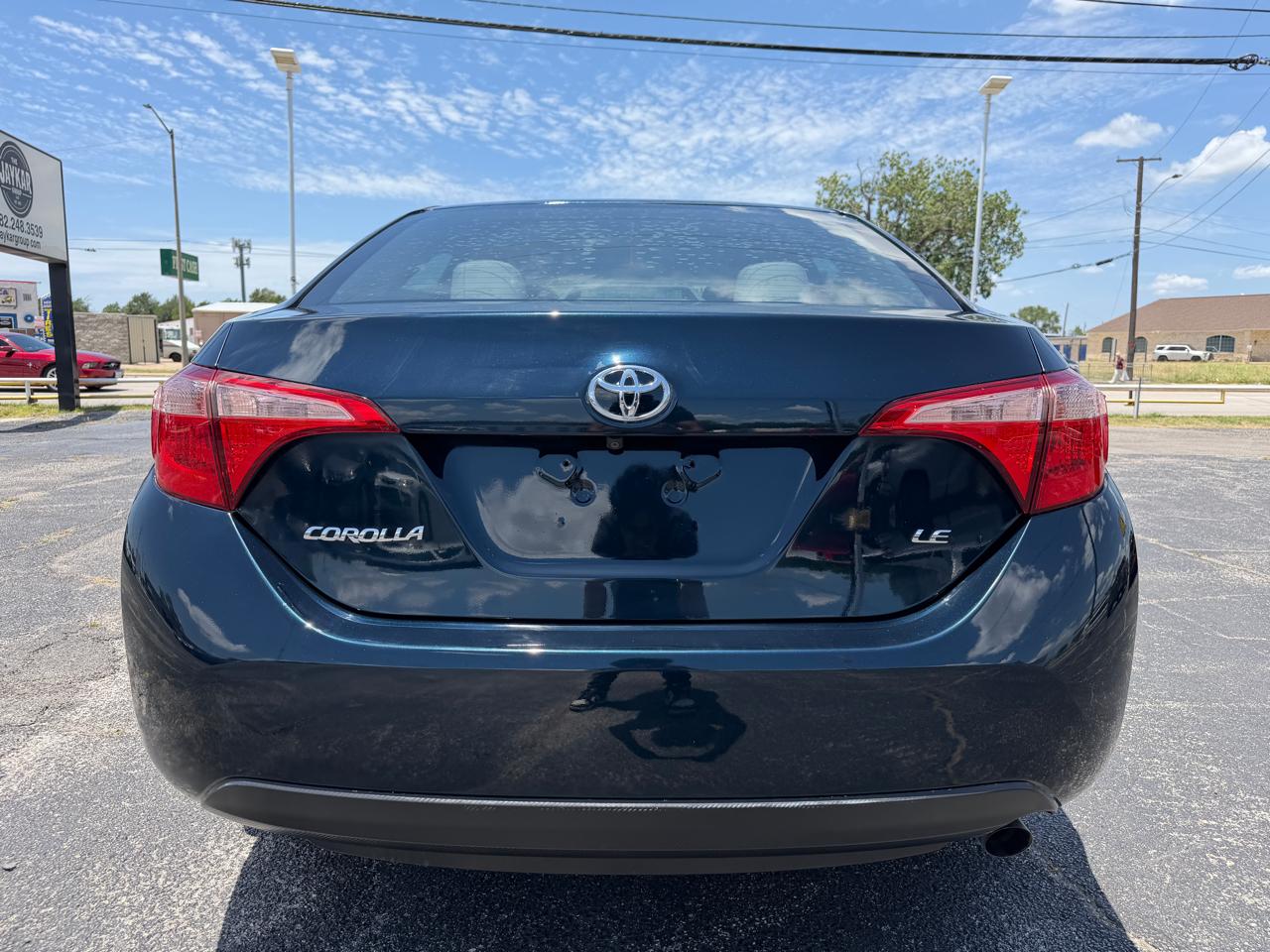 Toyota Corolla LE CVT 2019