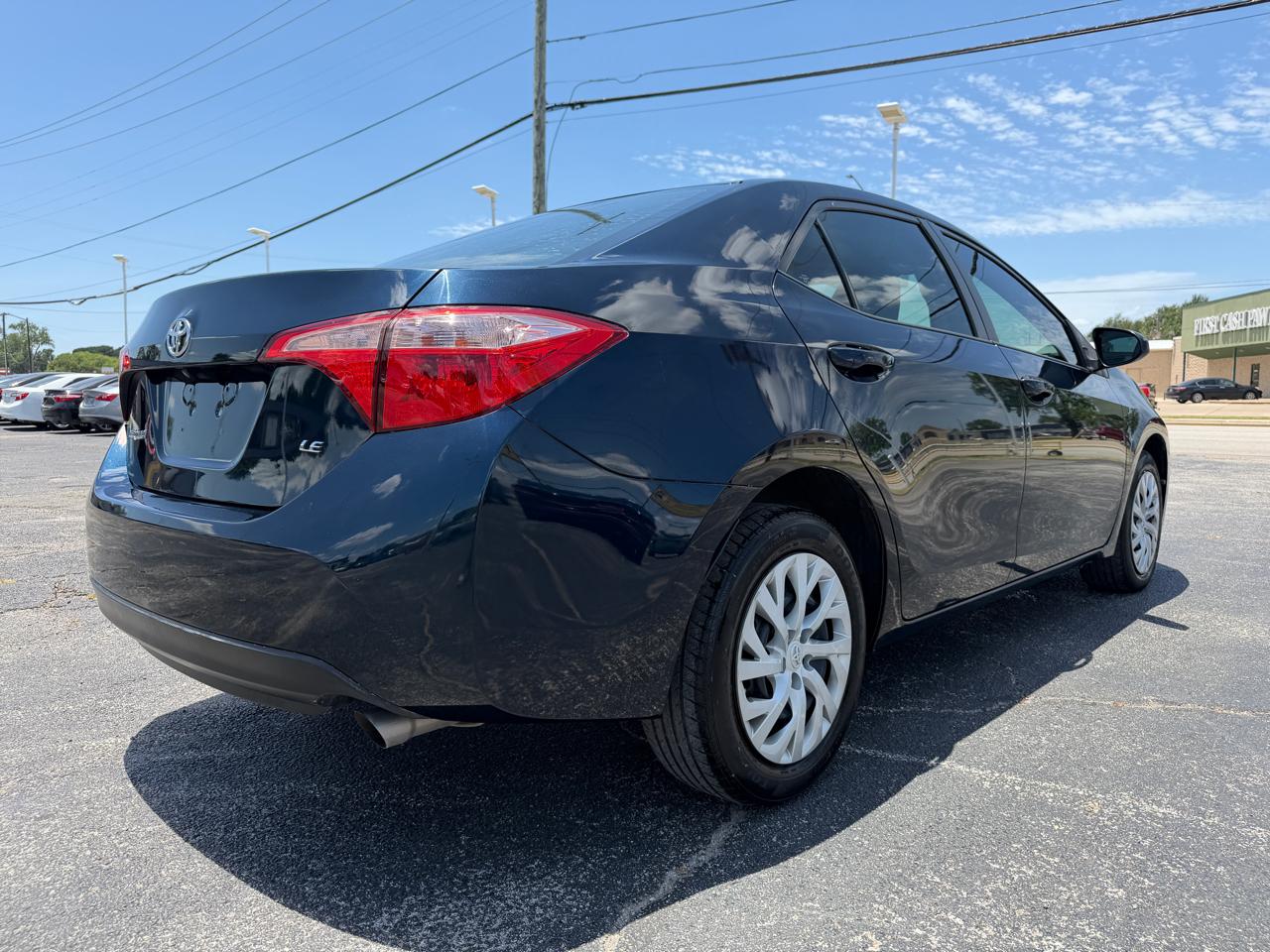 Toyota Corolla LE CVT 2019