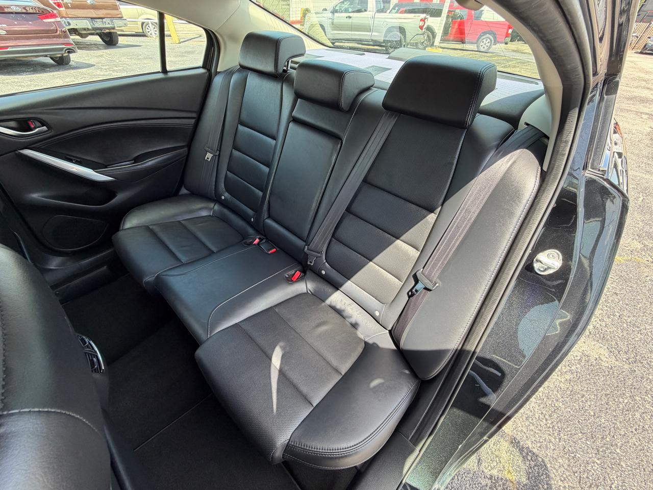Mazda MAZDA6 i Touring 2016