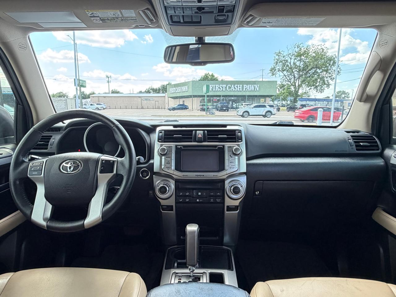 Toyota 4Runner Limited 2WD V6 2013