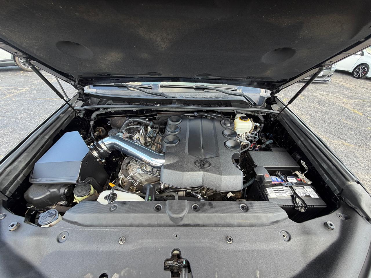 Toyota 4Runner Limited 2WD V6 2013