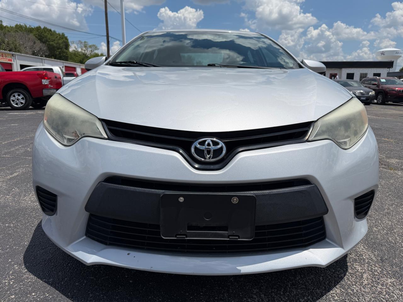 Toyota Corolla LE 2014