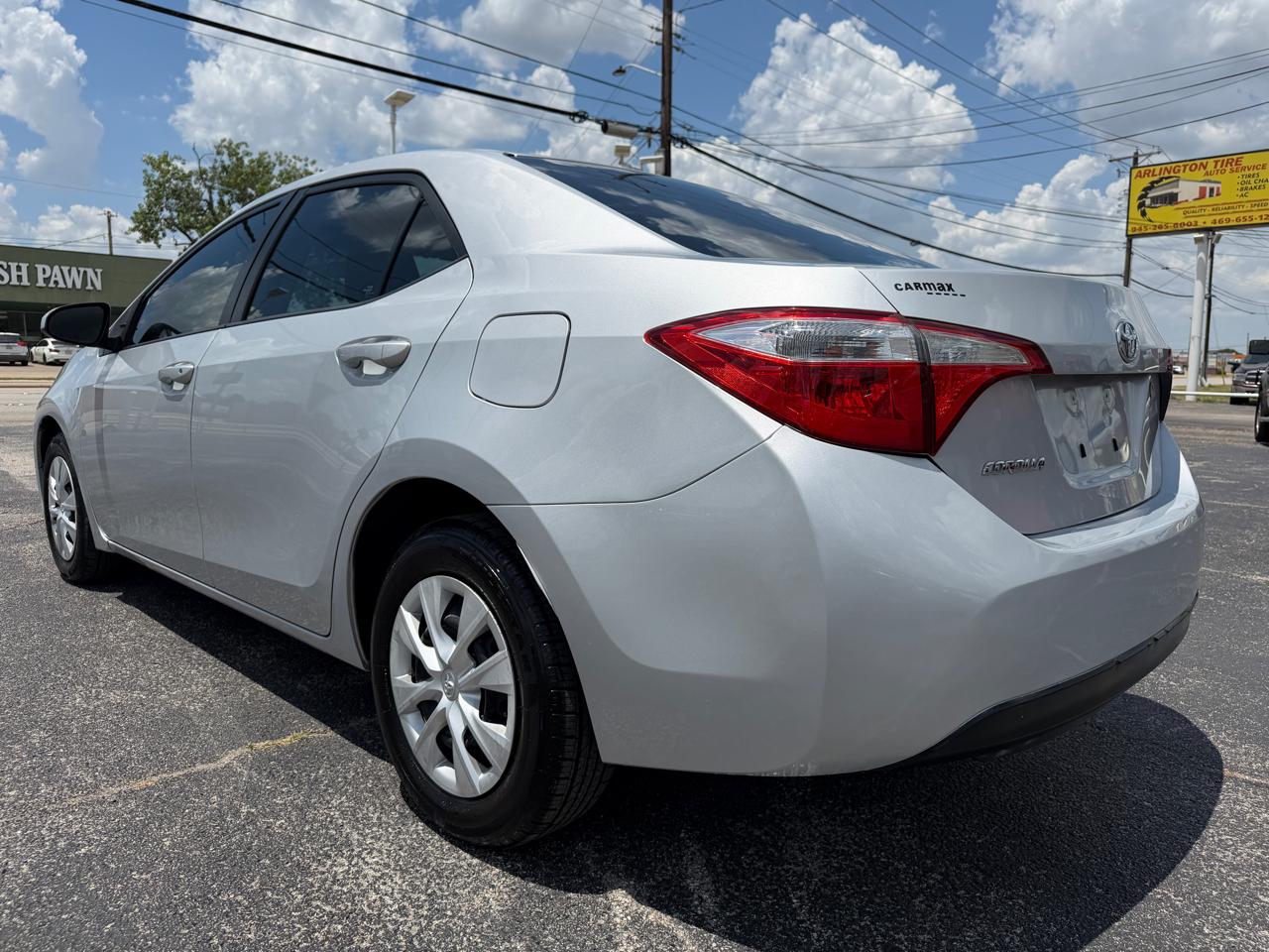Toyota Corolla LE 2014