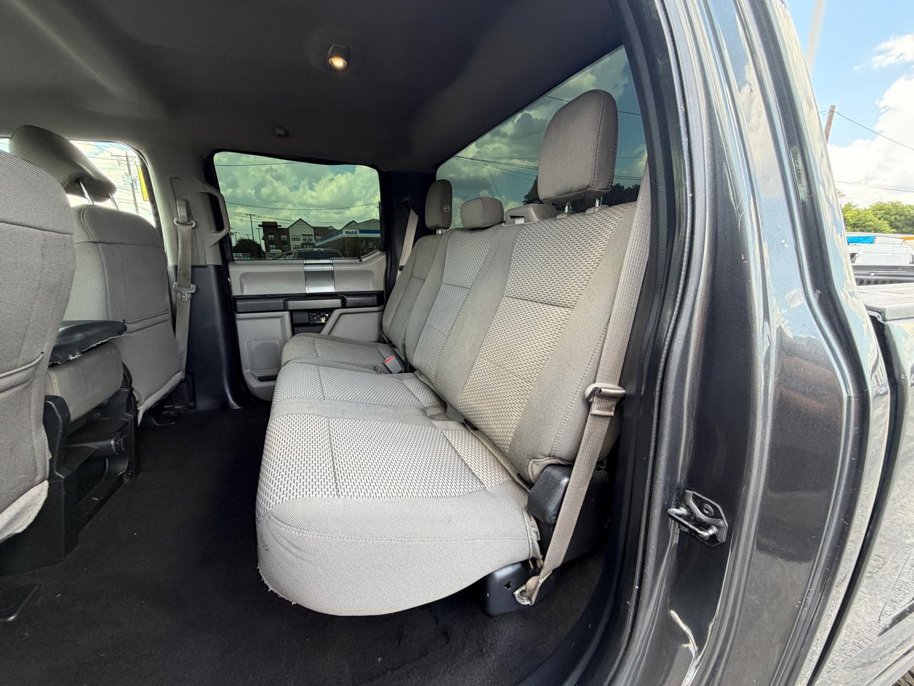 Ford F-350 SD XLT Crew Cab 4WD 2018