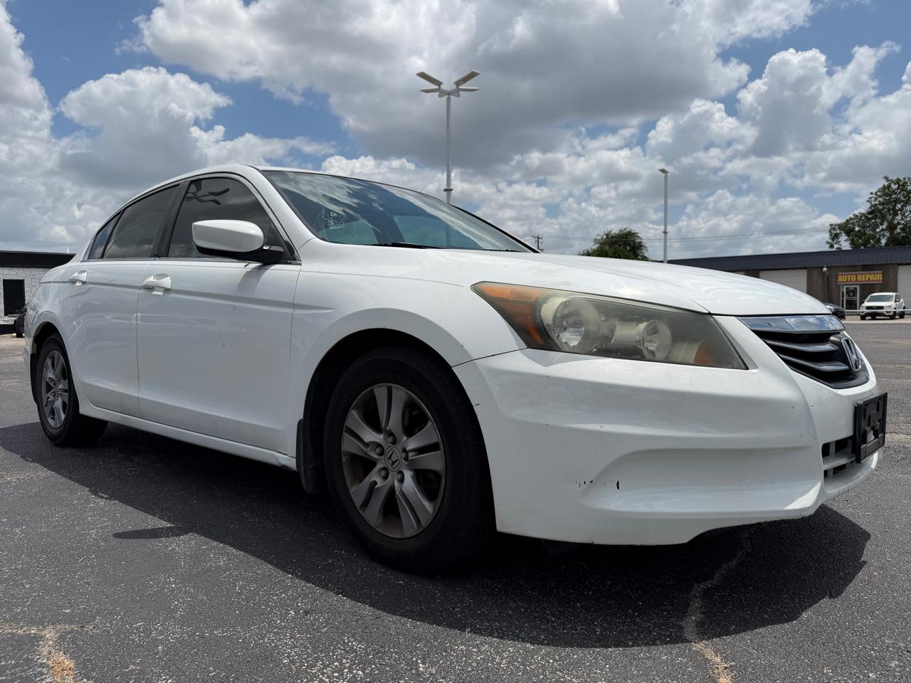 Honda Accord SE Sedan AT 2011