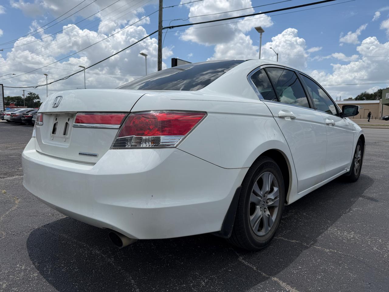 Honda Accord SE Sedan AT 2011