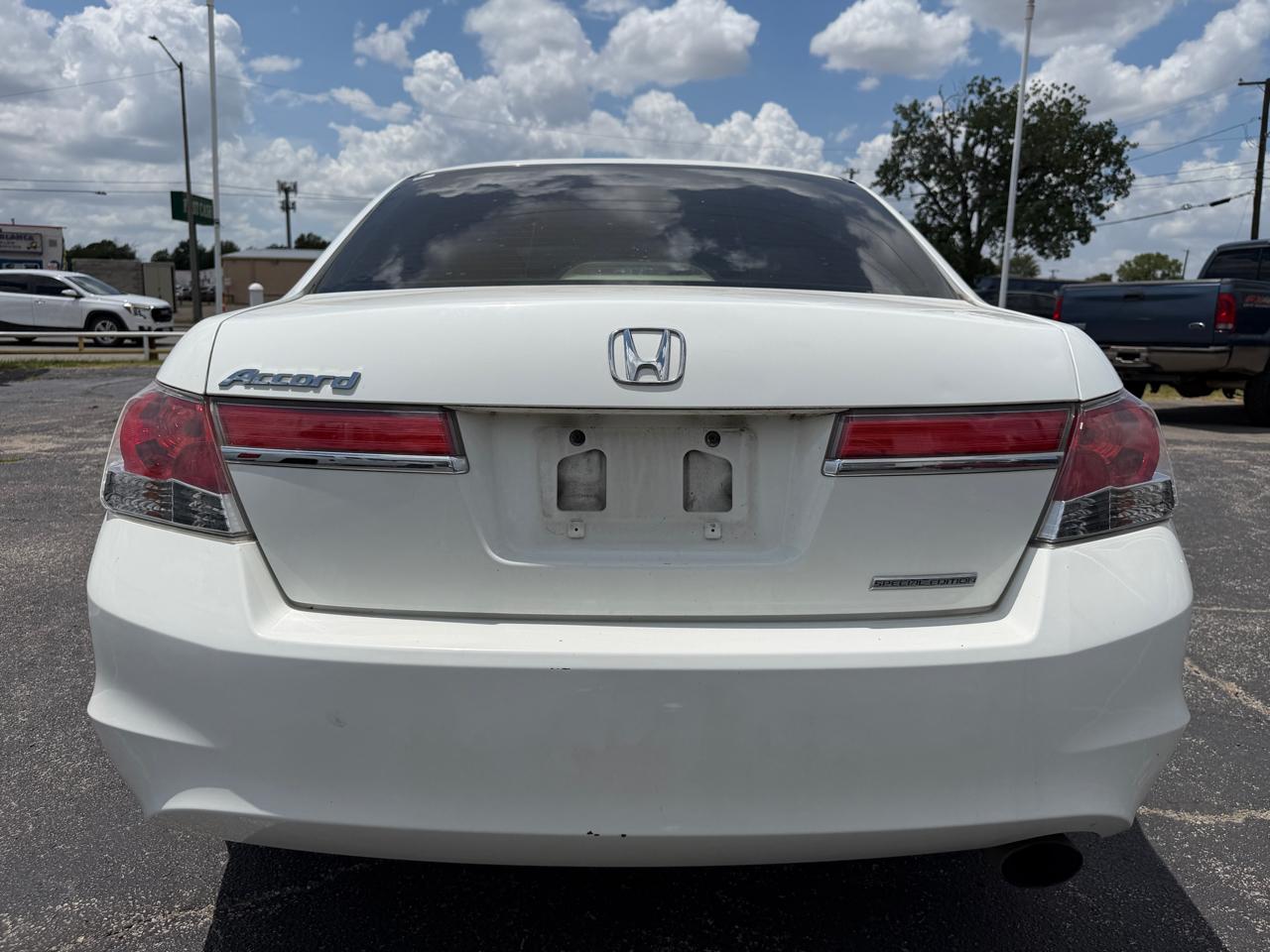 Honda Accord SE Sedan AT 2011