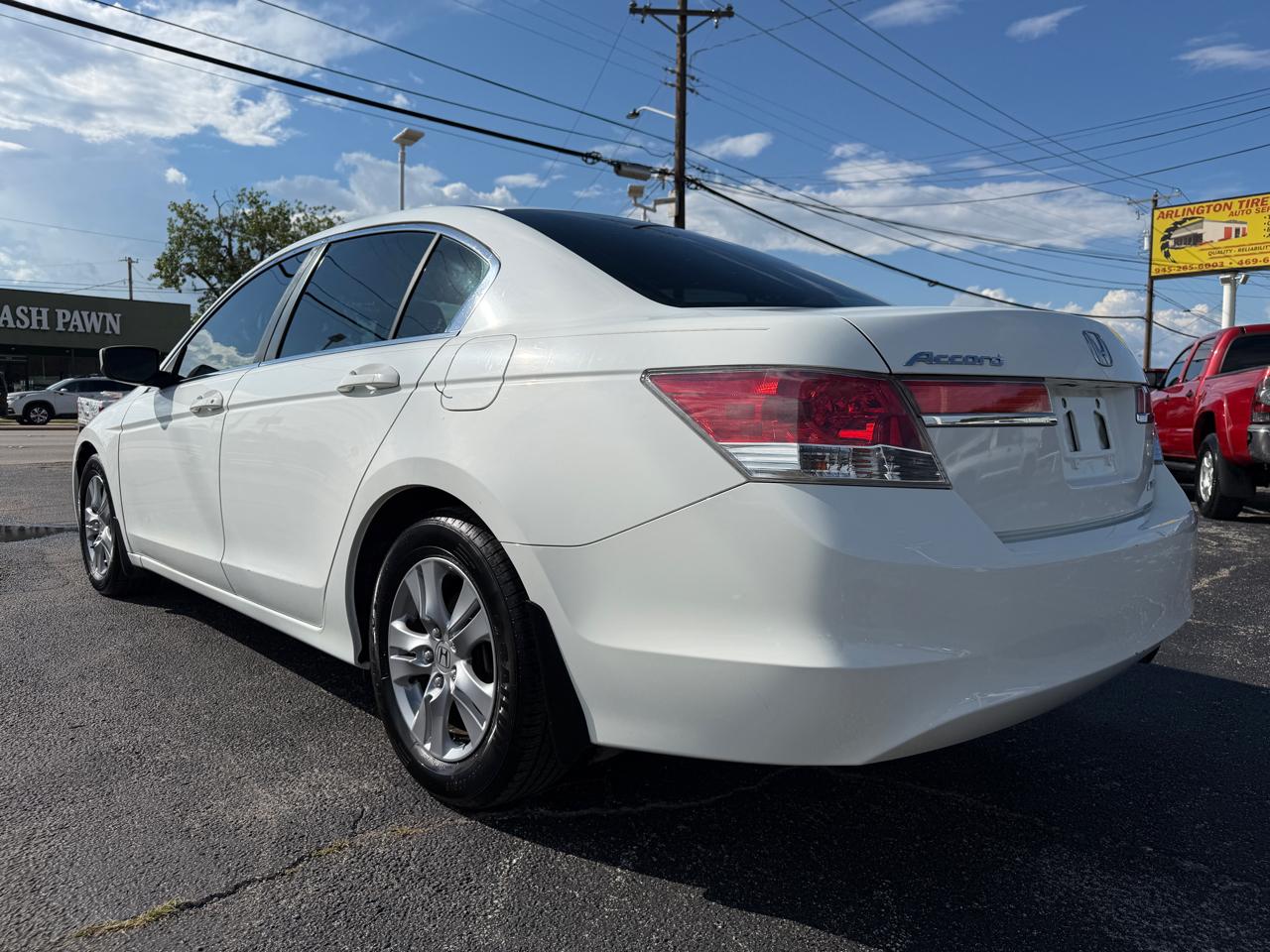 Honda Accord SE Sedan AT 2011