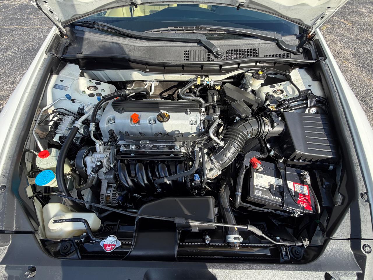 Honda Accord SE Sedan AT 2011