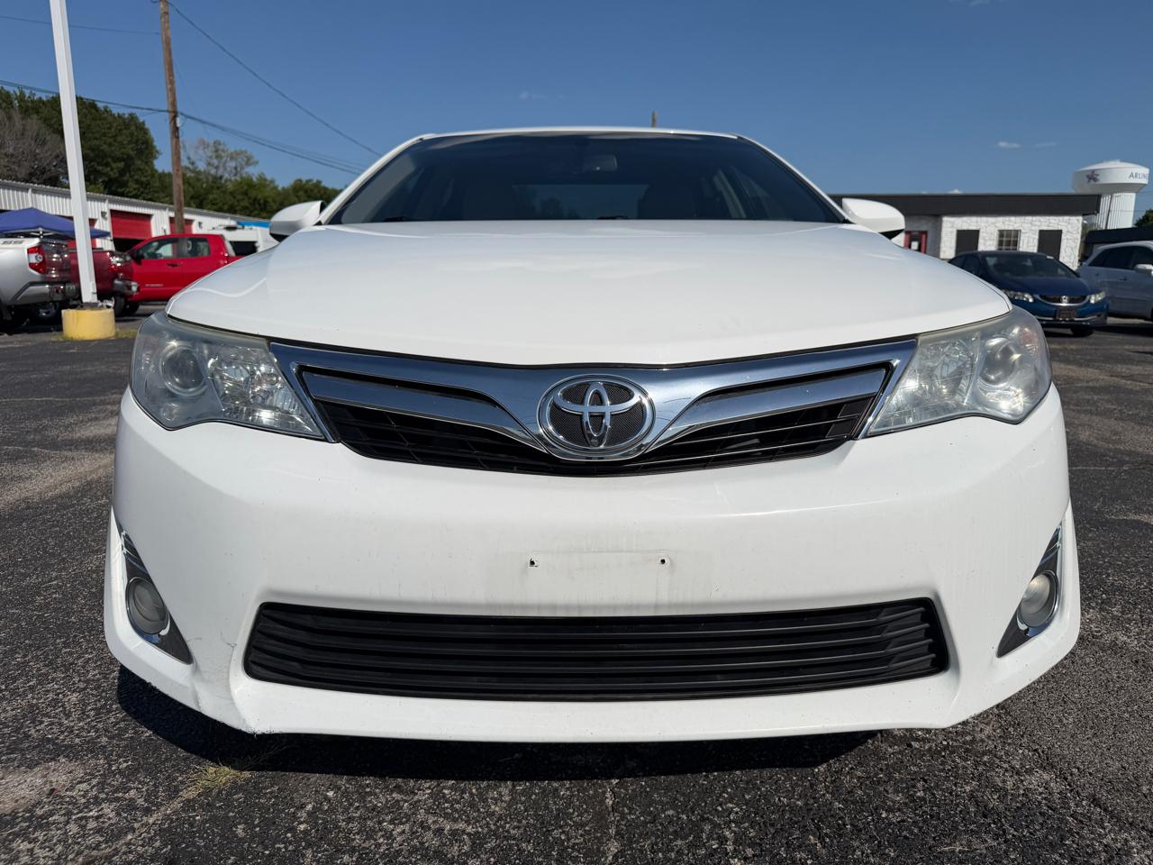 Toyota Camry SE V6 2013