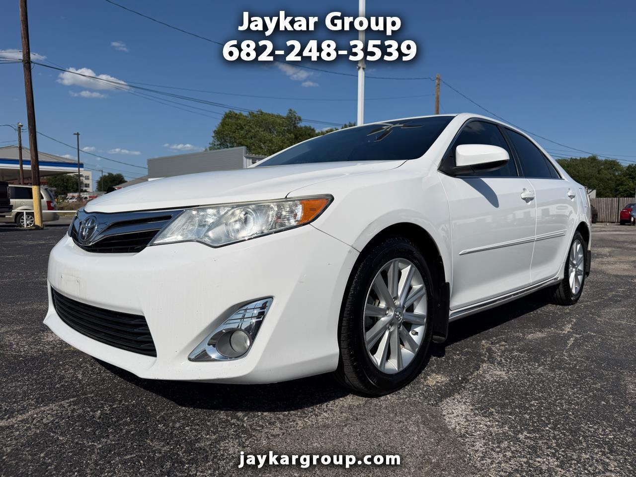 Toyota Camry SE V6 2013