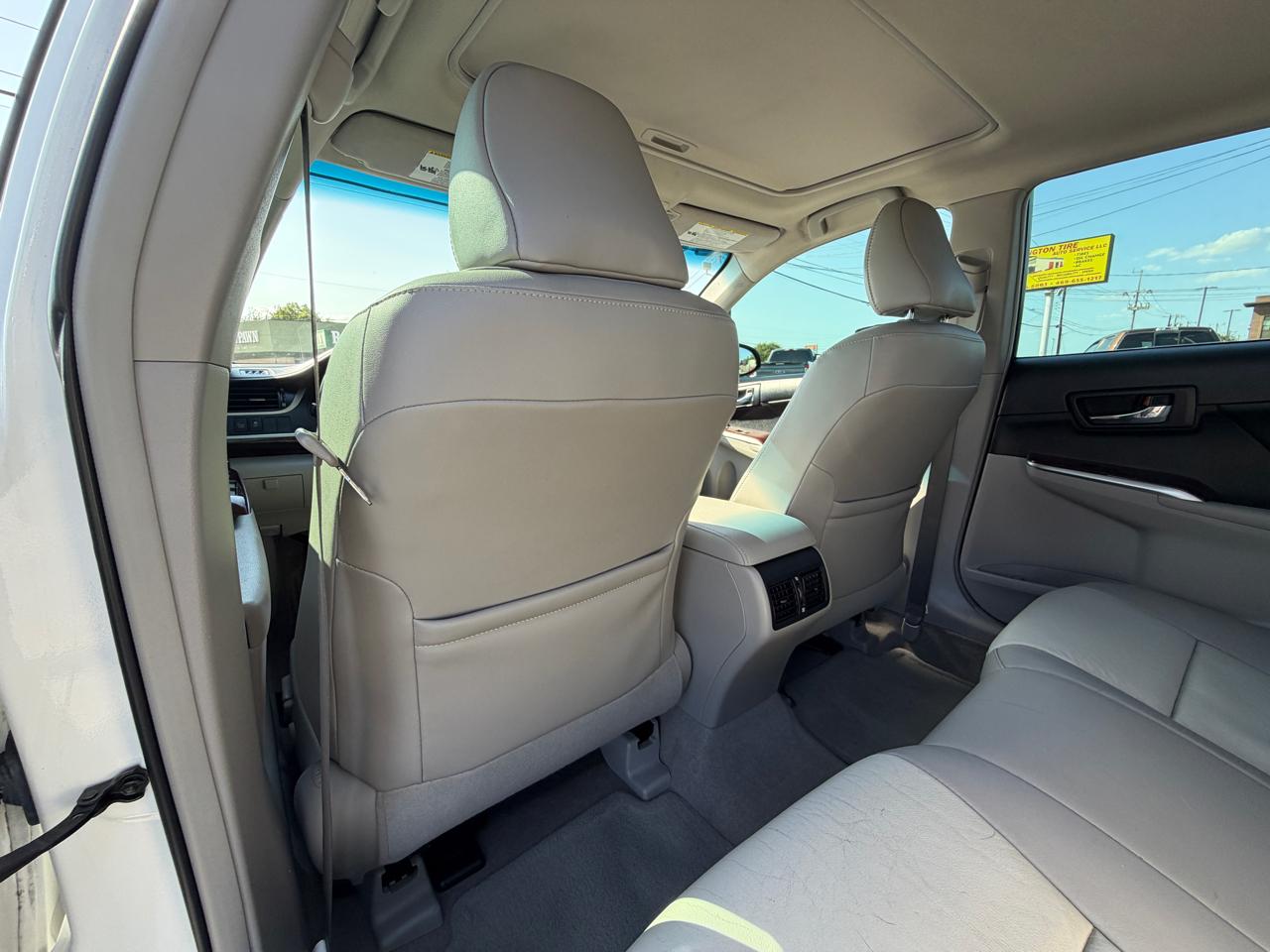 Toyota Camry SE V6 2013