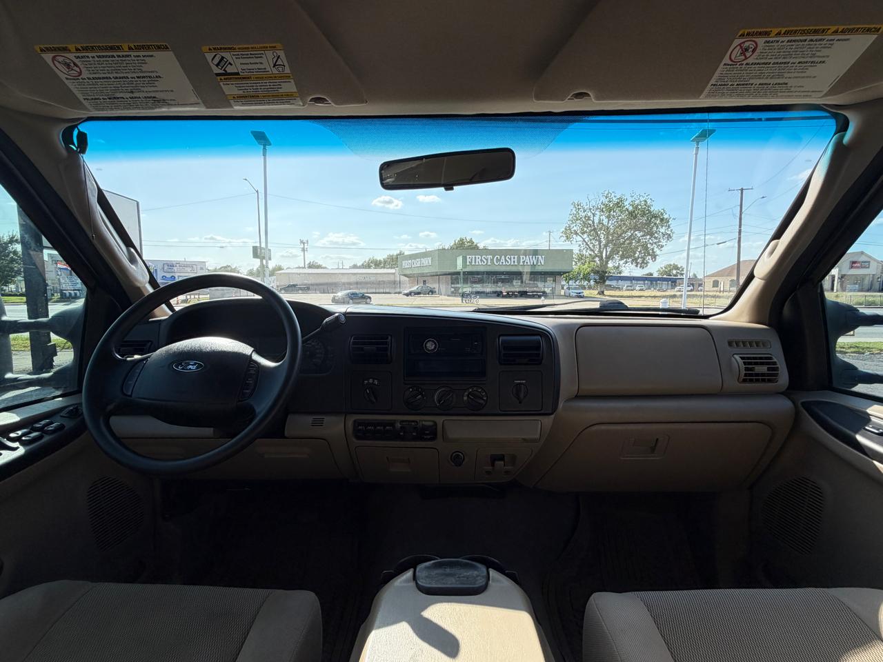 Ford F-250 SD XL Crew Cab 4WD 2005