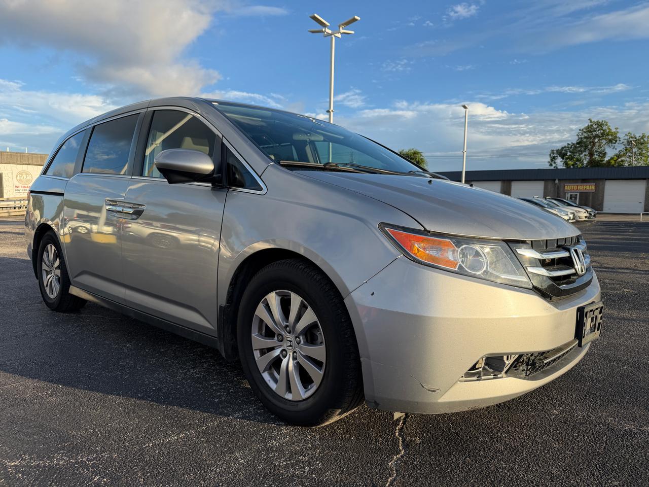 Honda Odyssey SE 2016
