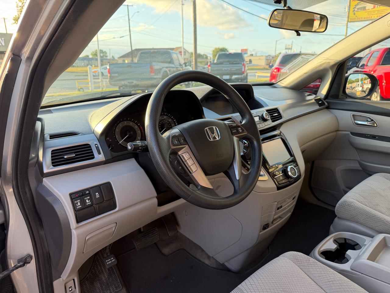 Honda Odyssey SE 2016