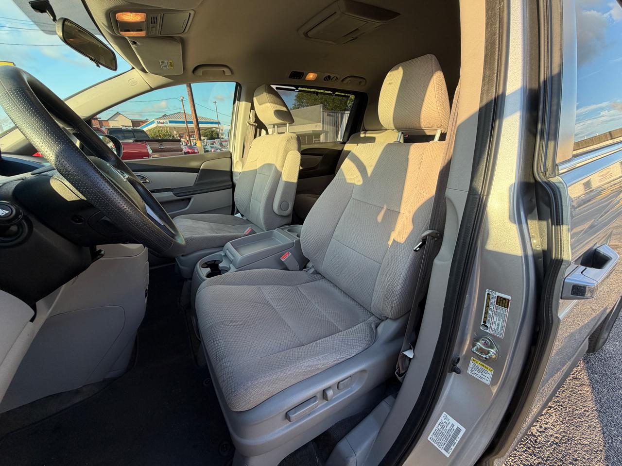 Honda Odyssey SE 2016
