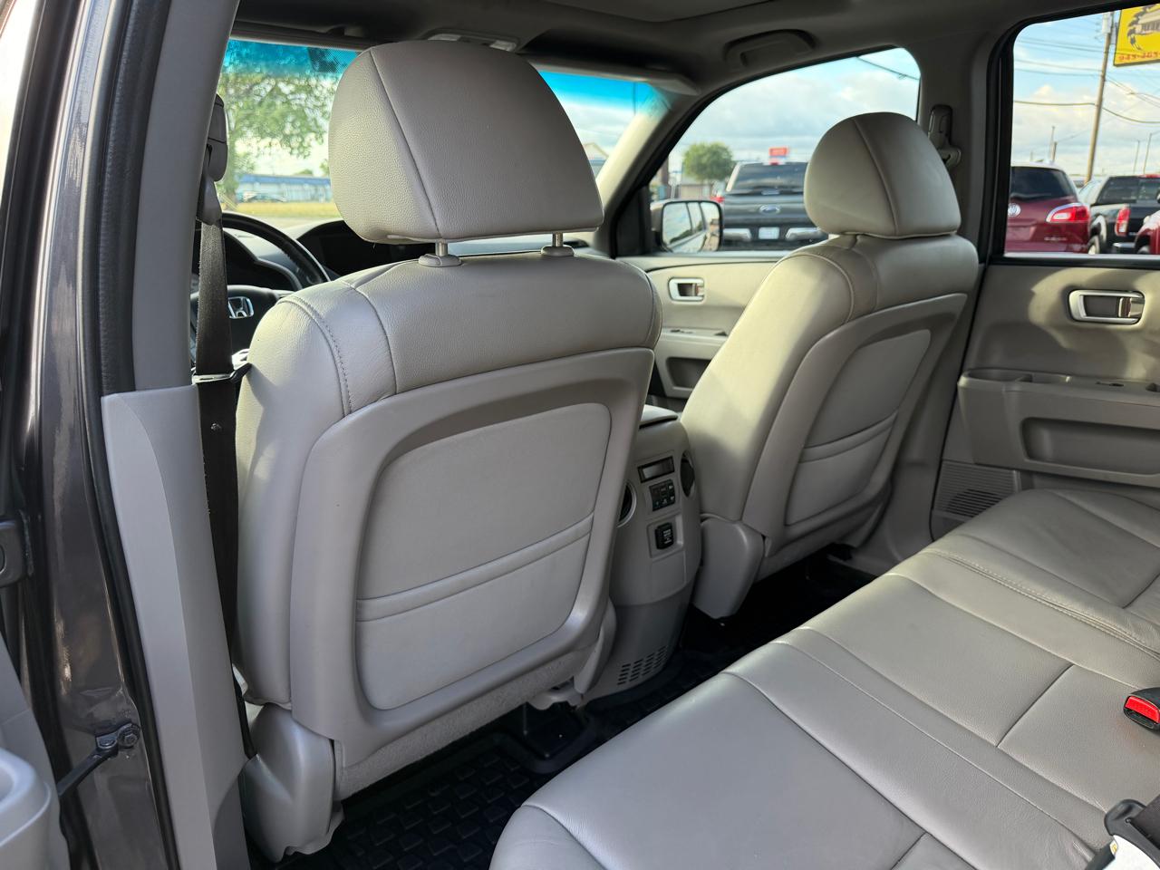 Honda Pilot EX-L 2WD 5-Spd AT 2015