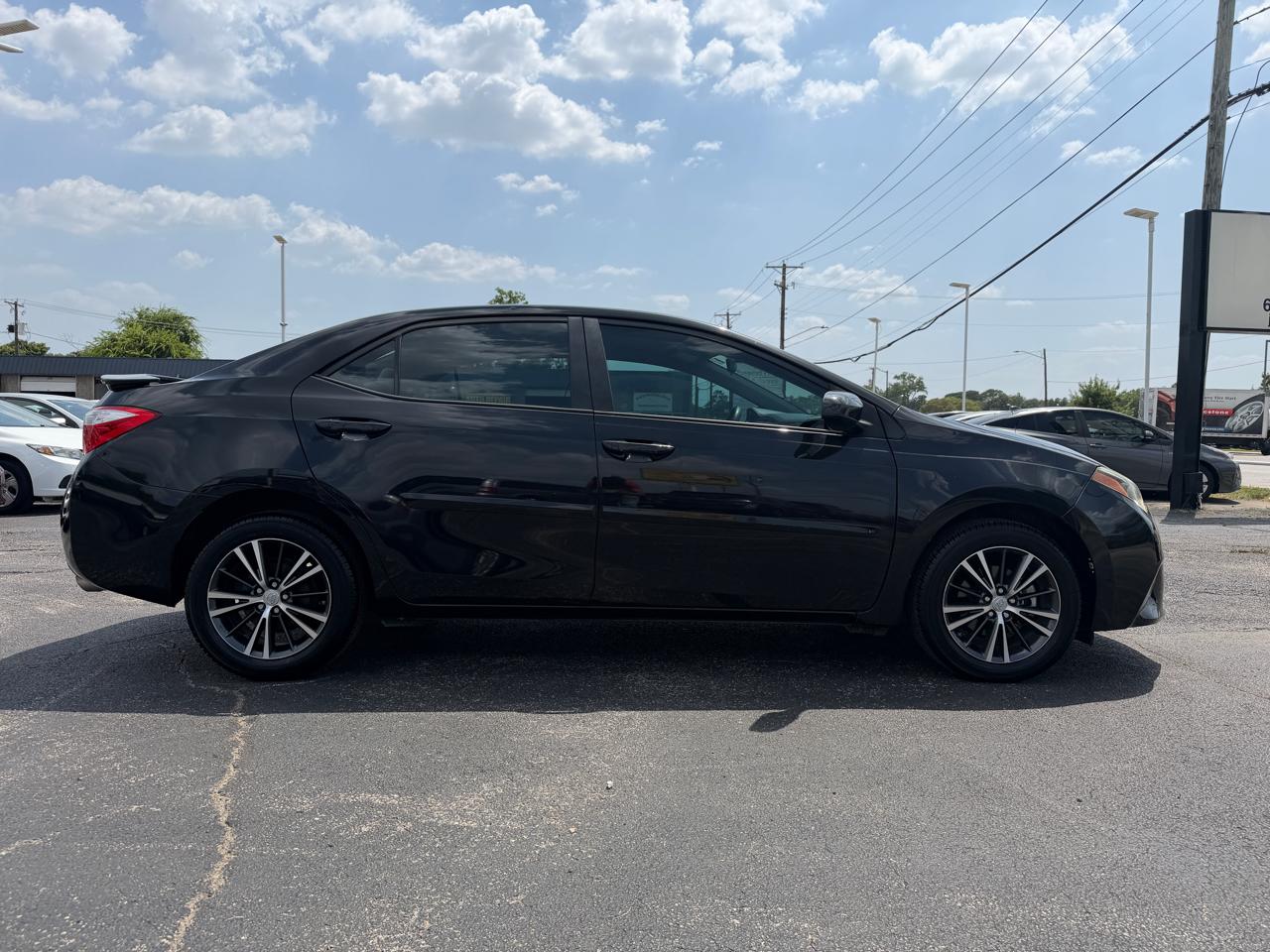 Toyota Corolla LE Plus 4D Sedan 2016