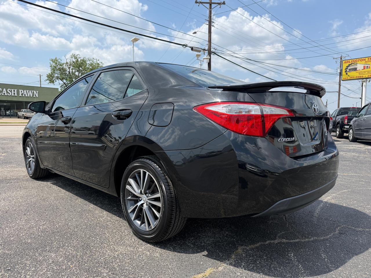 Toyota Corolla LE Plus 4D Sedan 2016