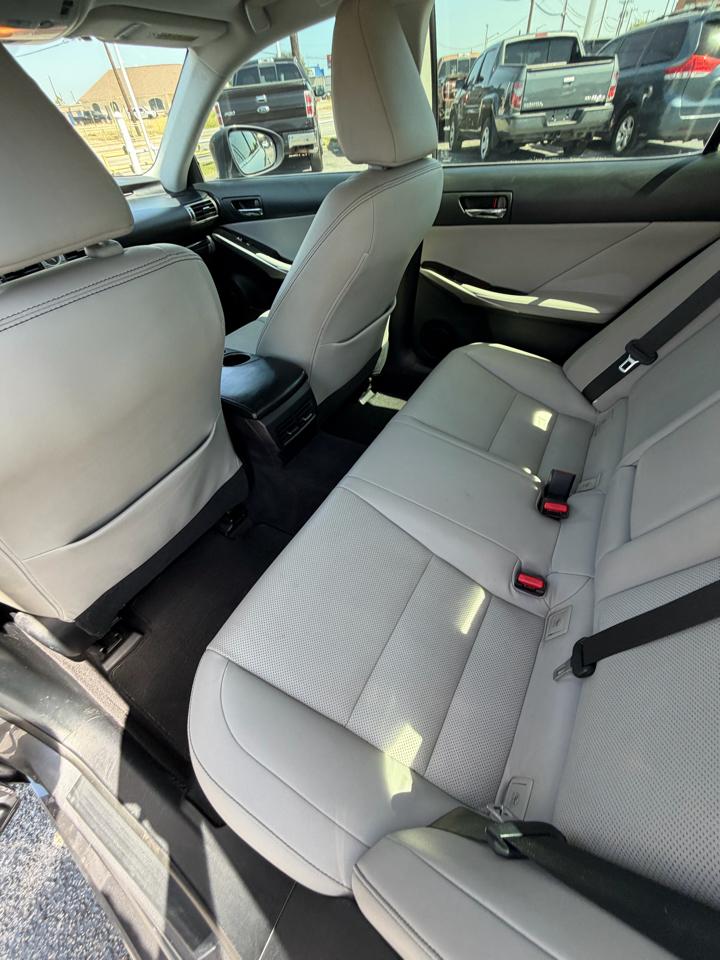 Lexus IS 350 AWD 2015