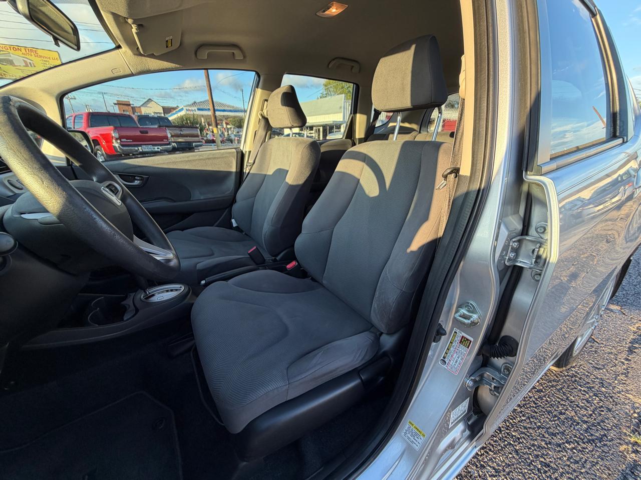 Honda Fit 5-Speed AT 2013