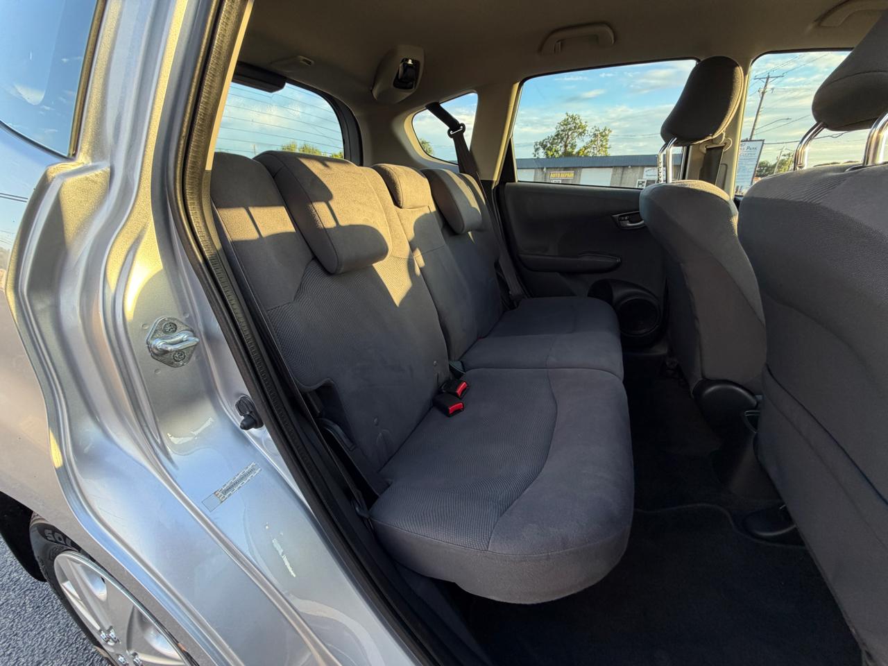 Honda Fit 5-Speed AT 2013