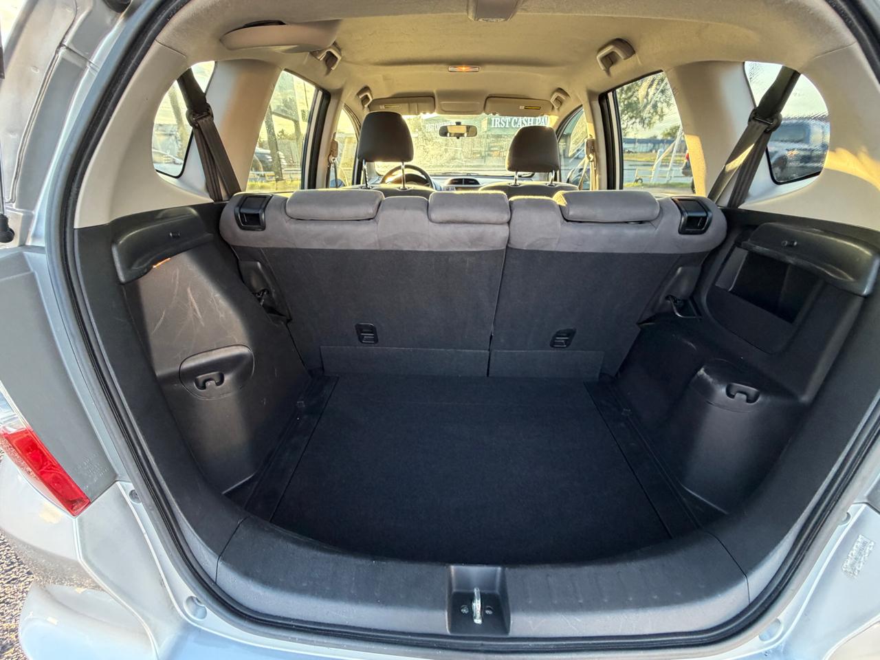 Honda Fit 5-Speed AT 2013
