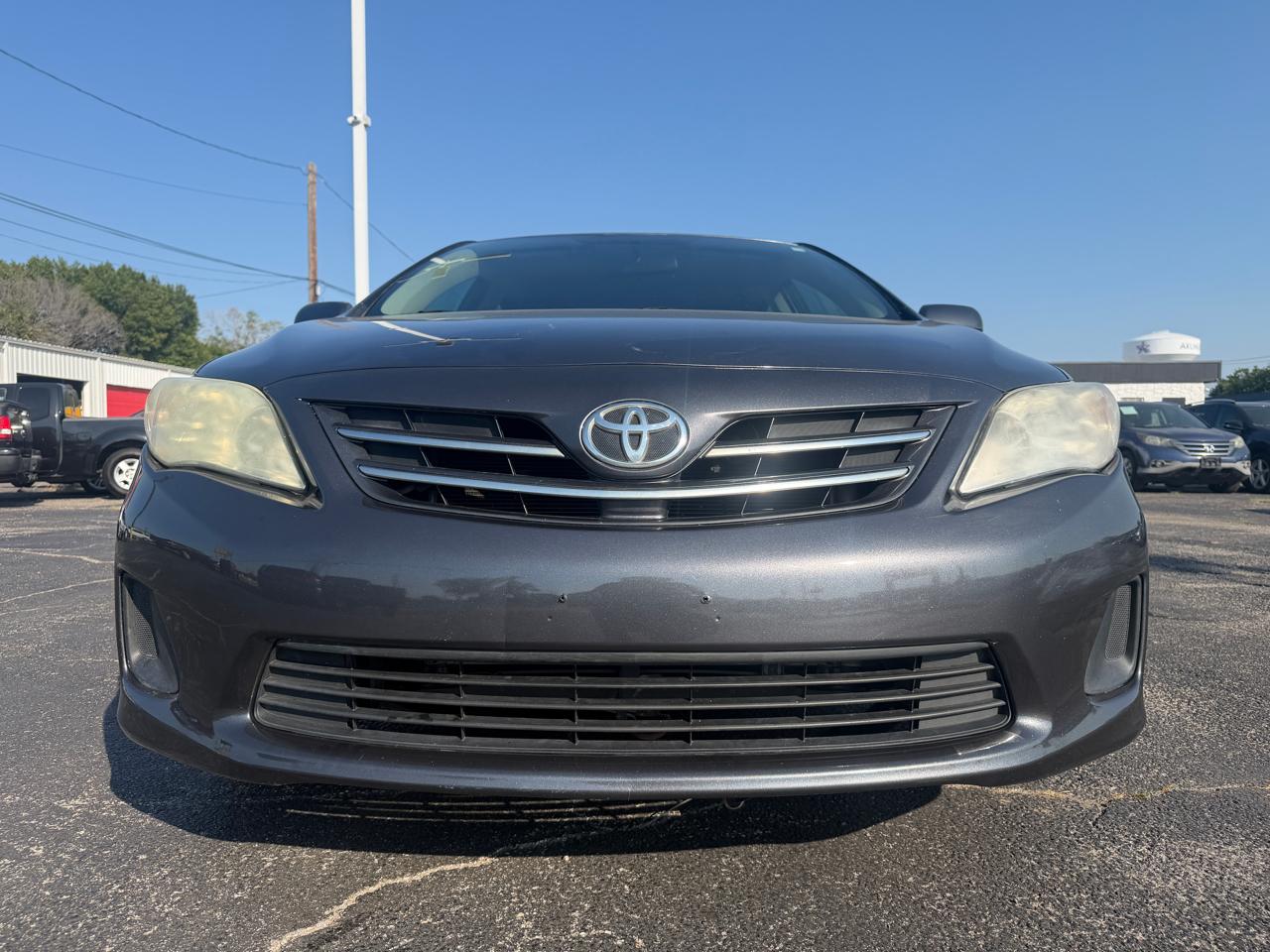 Toyota Corolla LE 2013