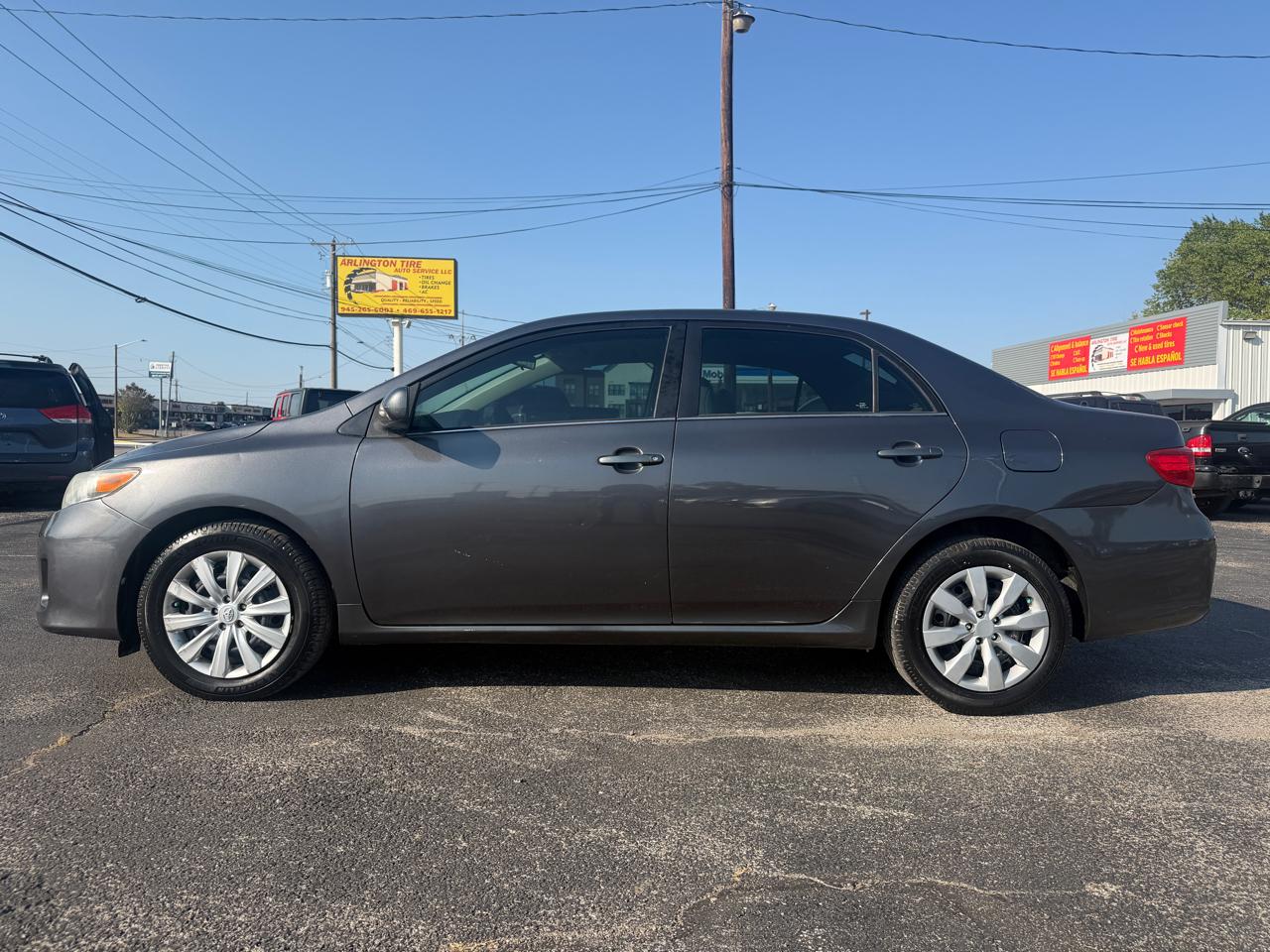 Toyota Corolla LE 2013