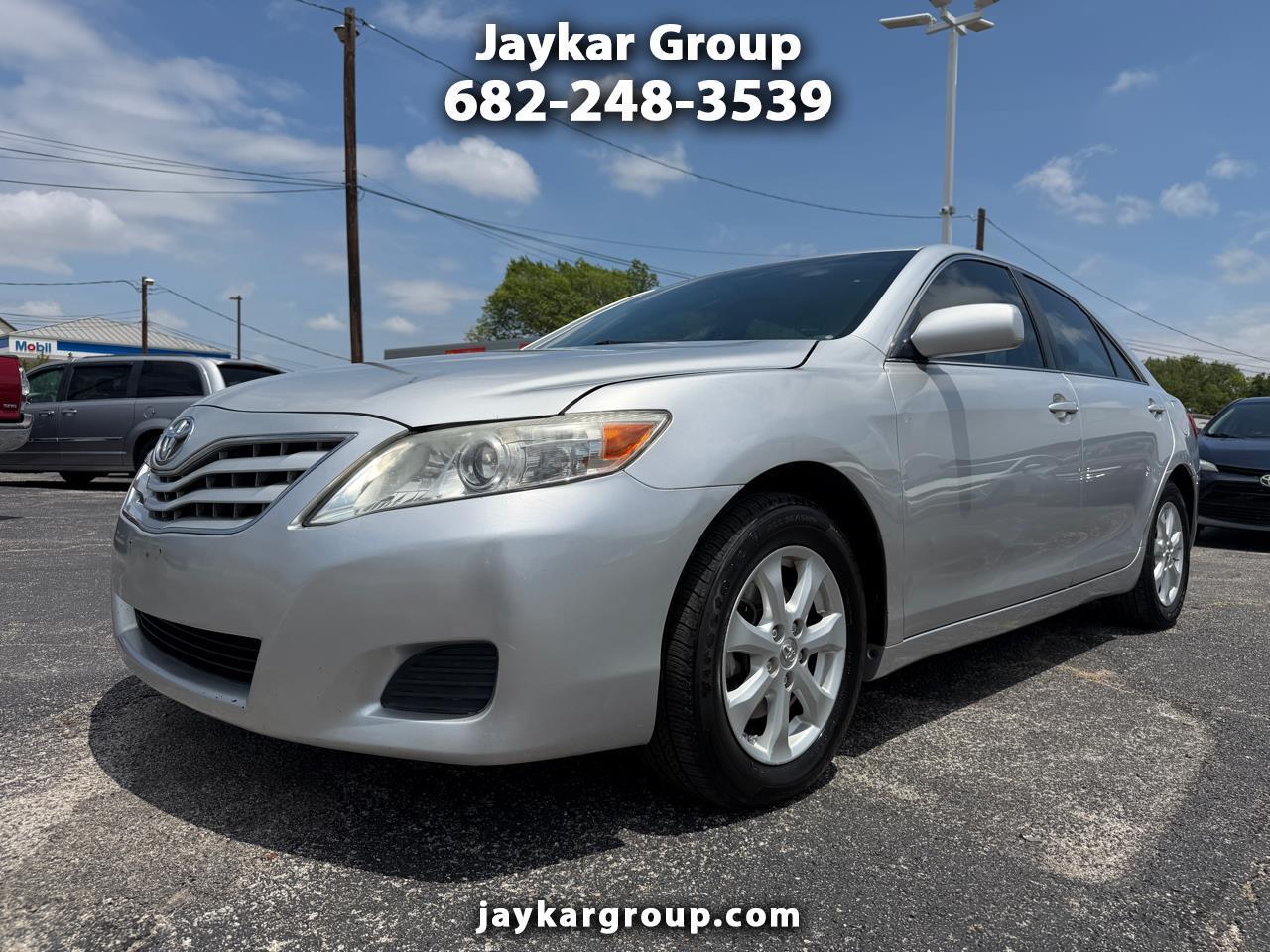 Toyota Camry Base 6-Spd AT 2011