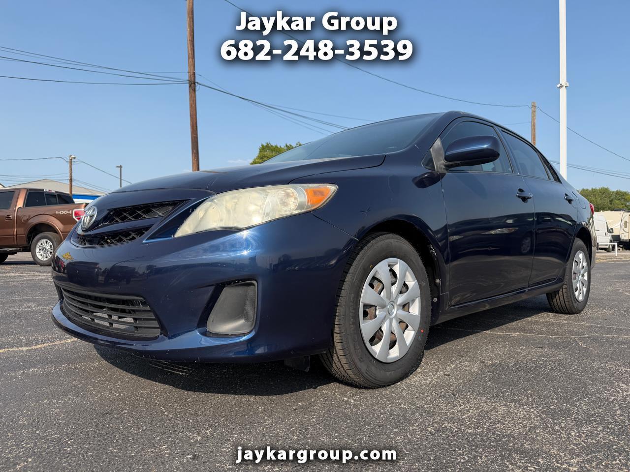 Toyota Corolla LE 4-Speed AT 2012