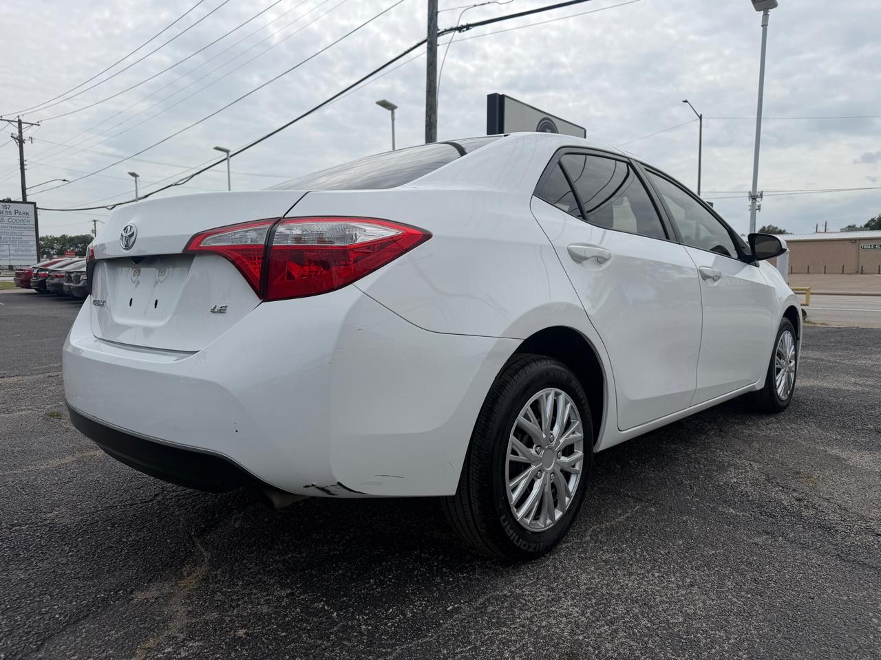 Toyota Corolla LE CVT 2015