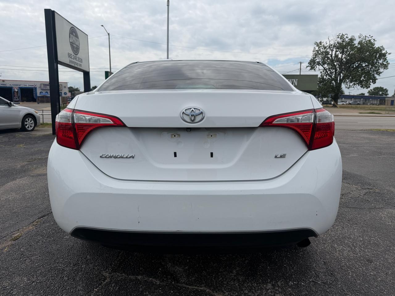 Toyota Corolla LE CVT 2015