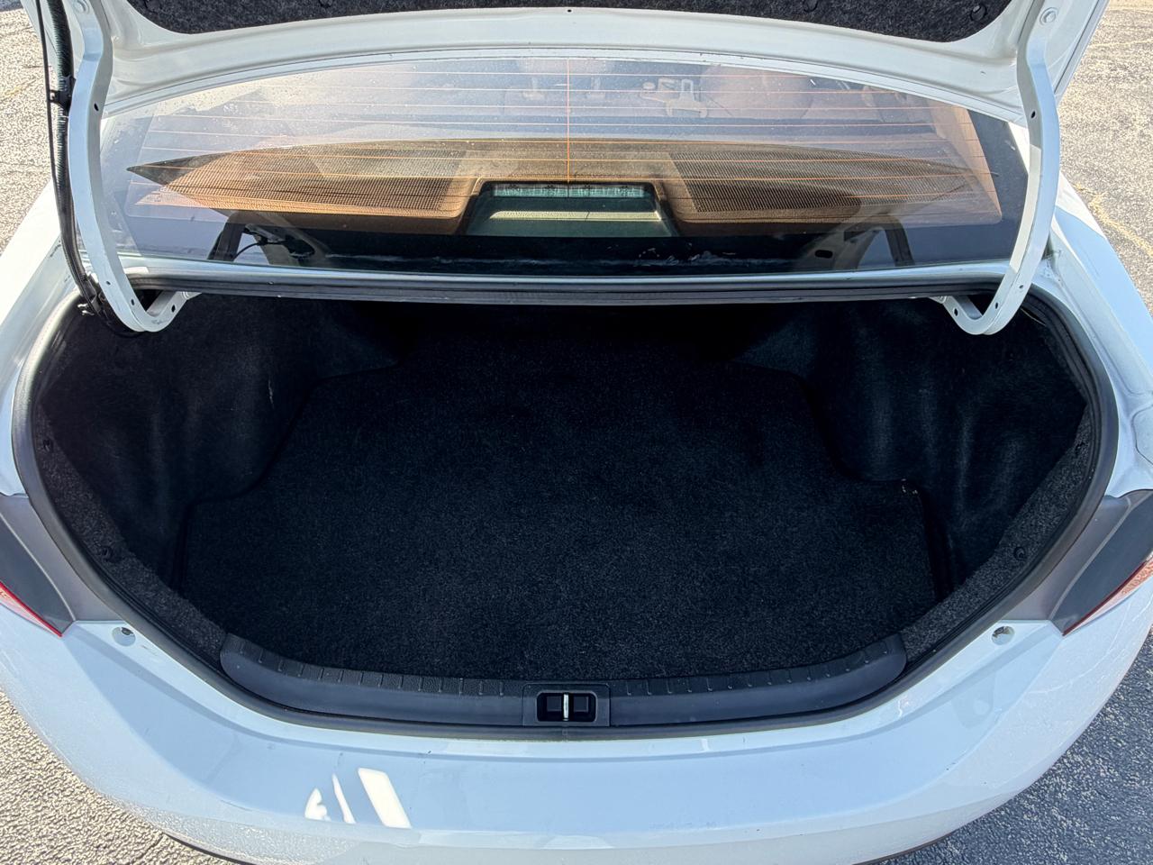 Toyota Corolla LE CVT 2015