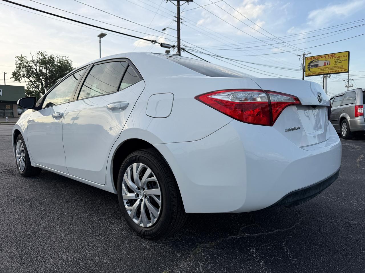 Toyota Corolla LE 2015
