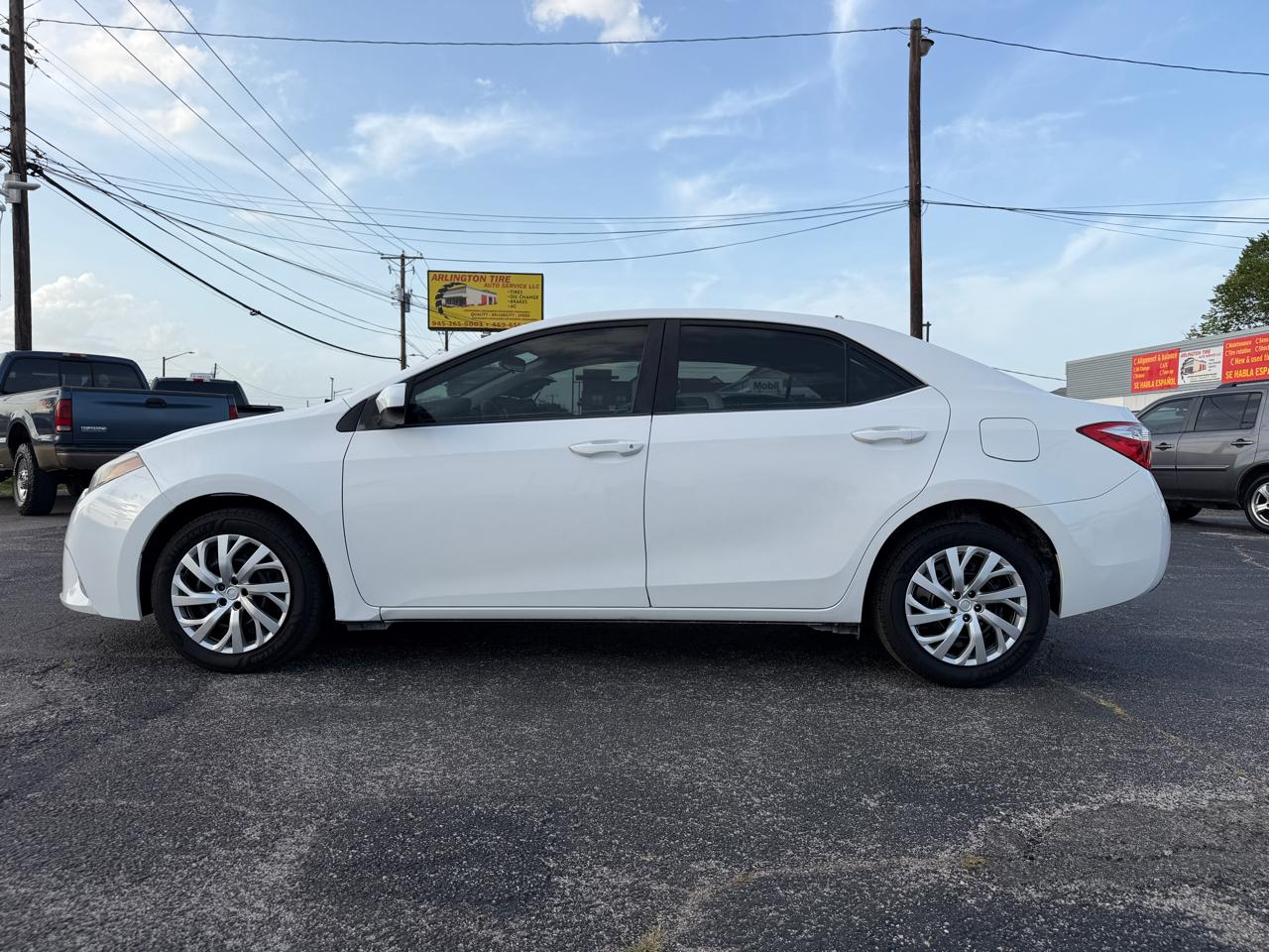 Toyota Corolla LE 2015
