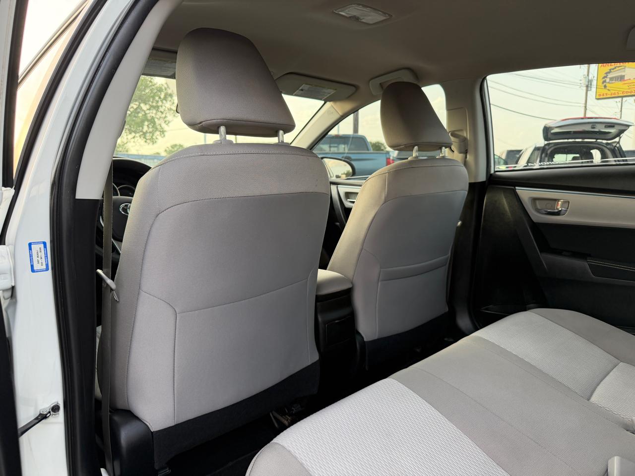 Toyota Corolla LE 2015