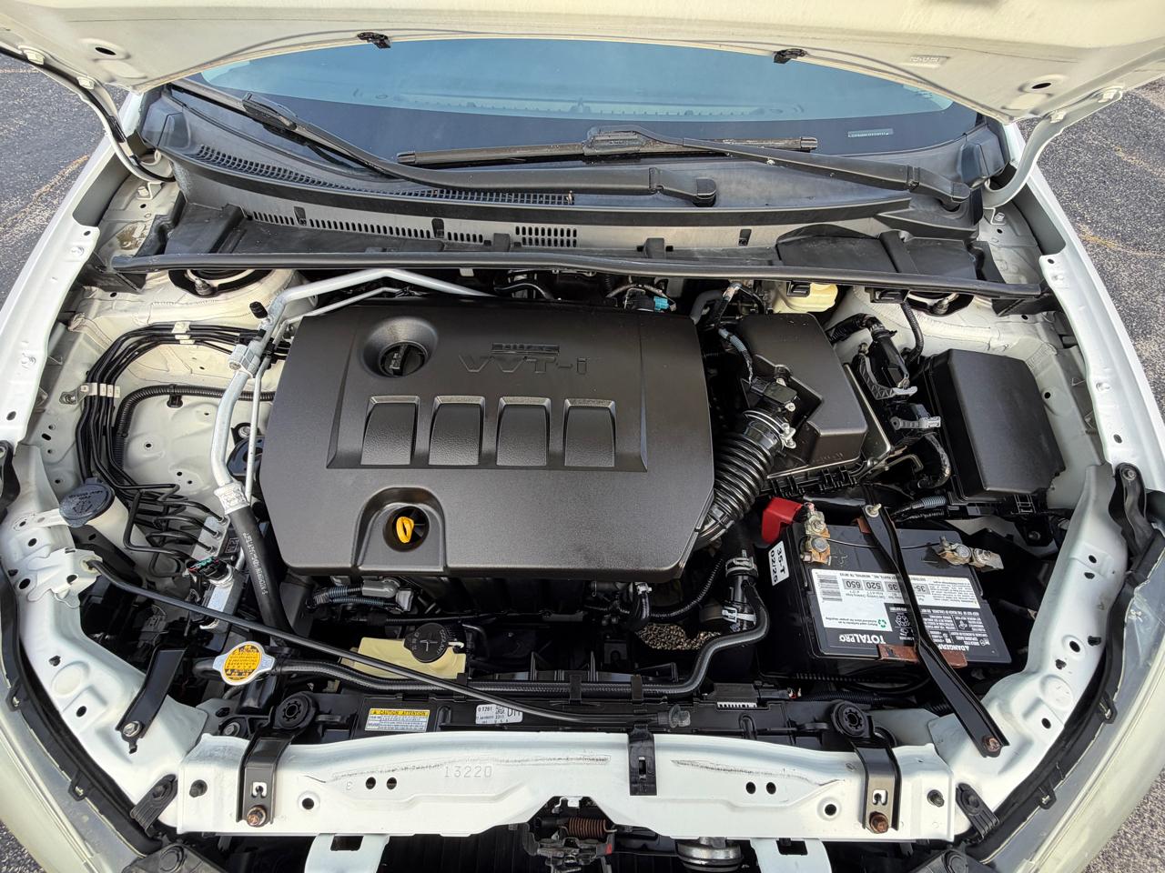 Toyota Corolla LE 2015