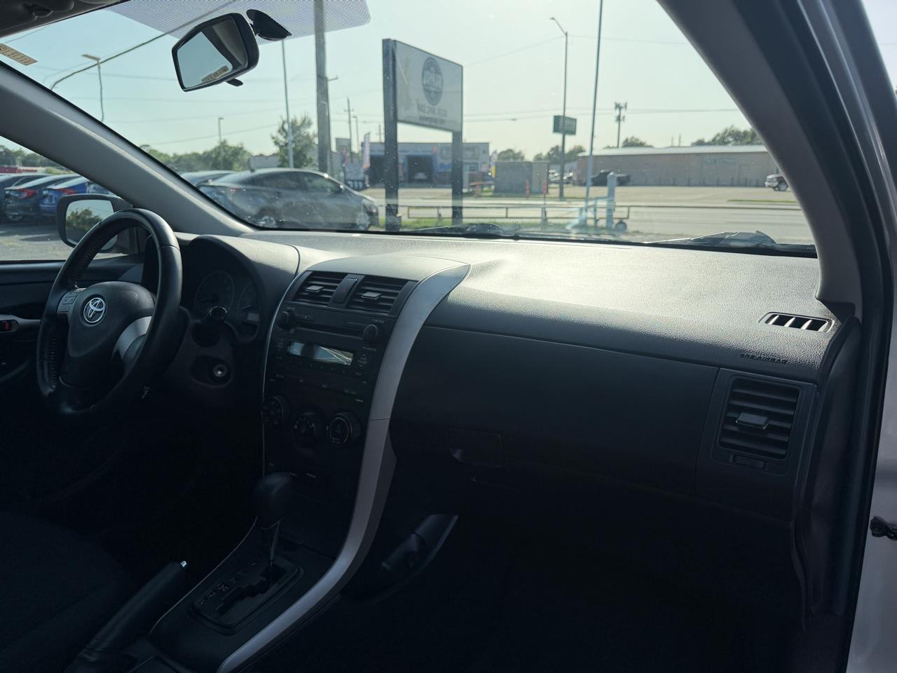 Toyota Corolla S 2009