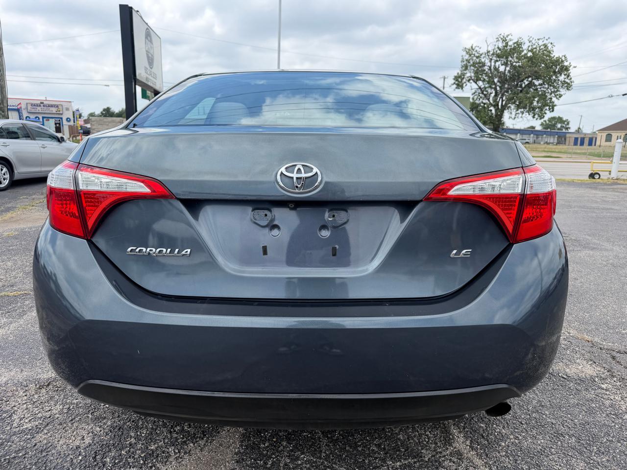 Toyota Corolla LE Plus 4D Sedan 2015