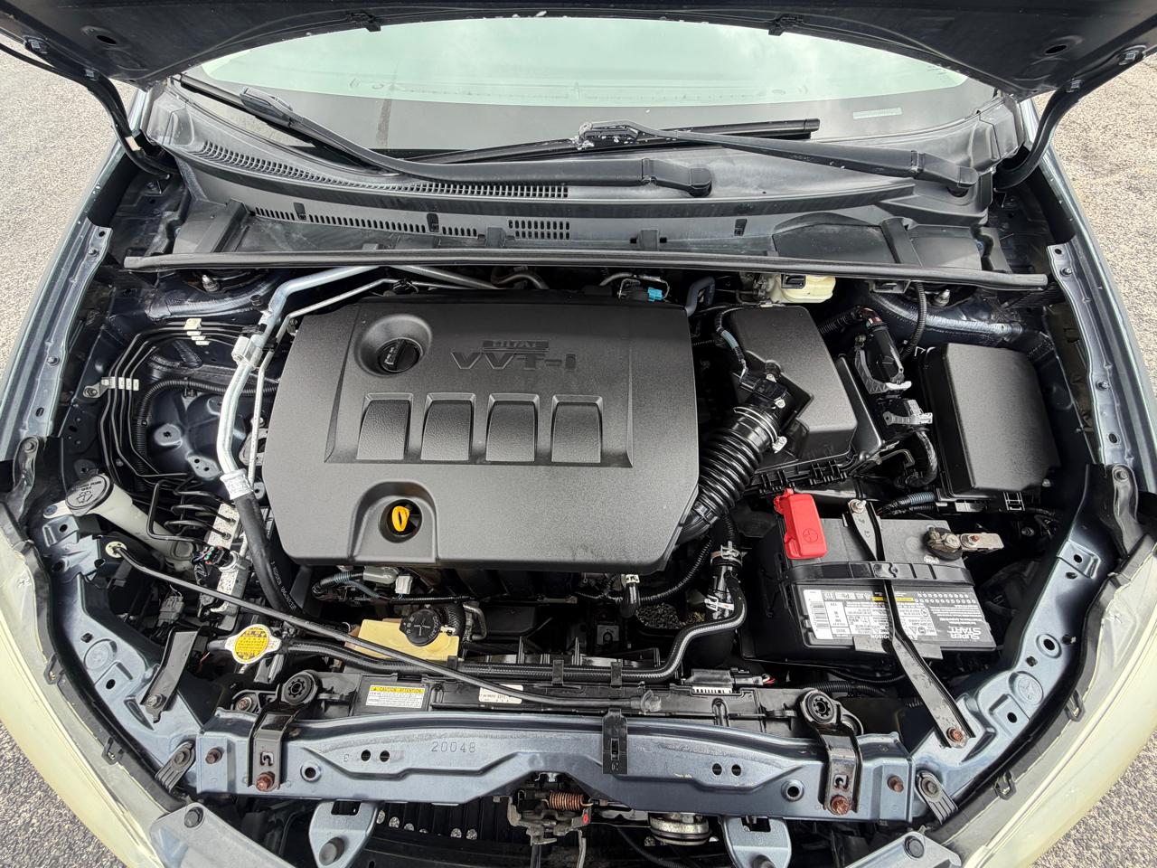 Toyota Corolla LE Plus 4D Sedan 2015