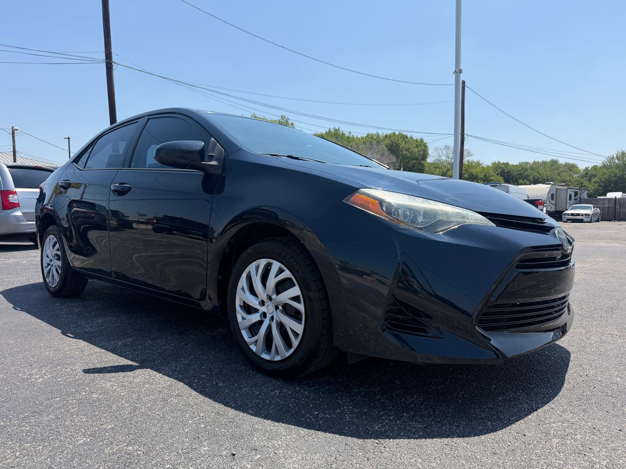 Toyota Corolla LE 2017