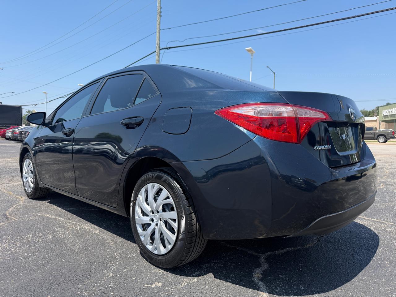 Toyota Corolla LE 2017